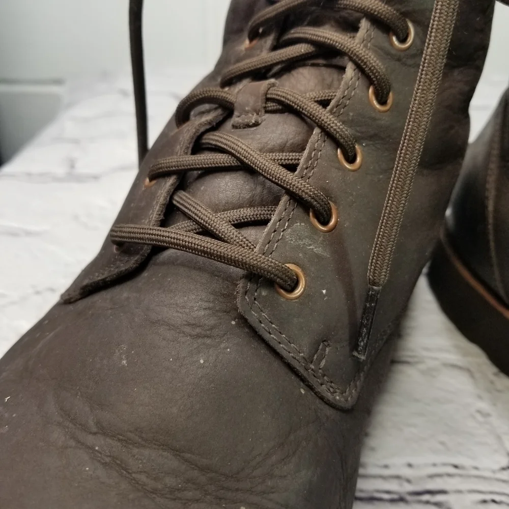 Ugg Hannen TL brown leather boots
